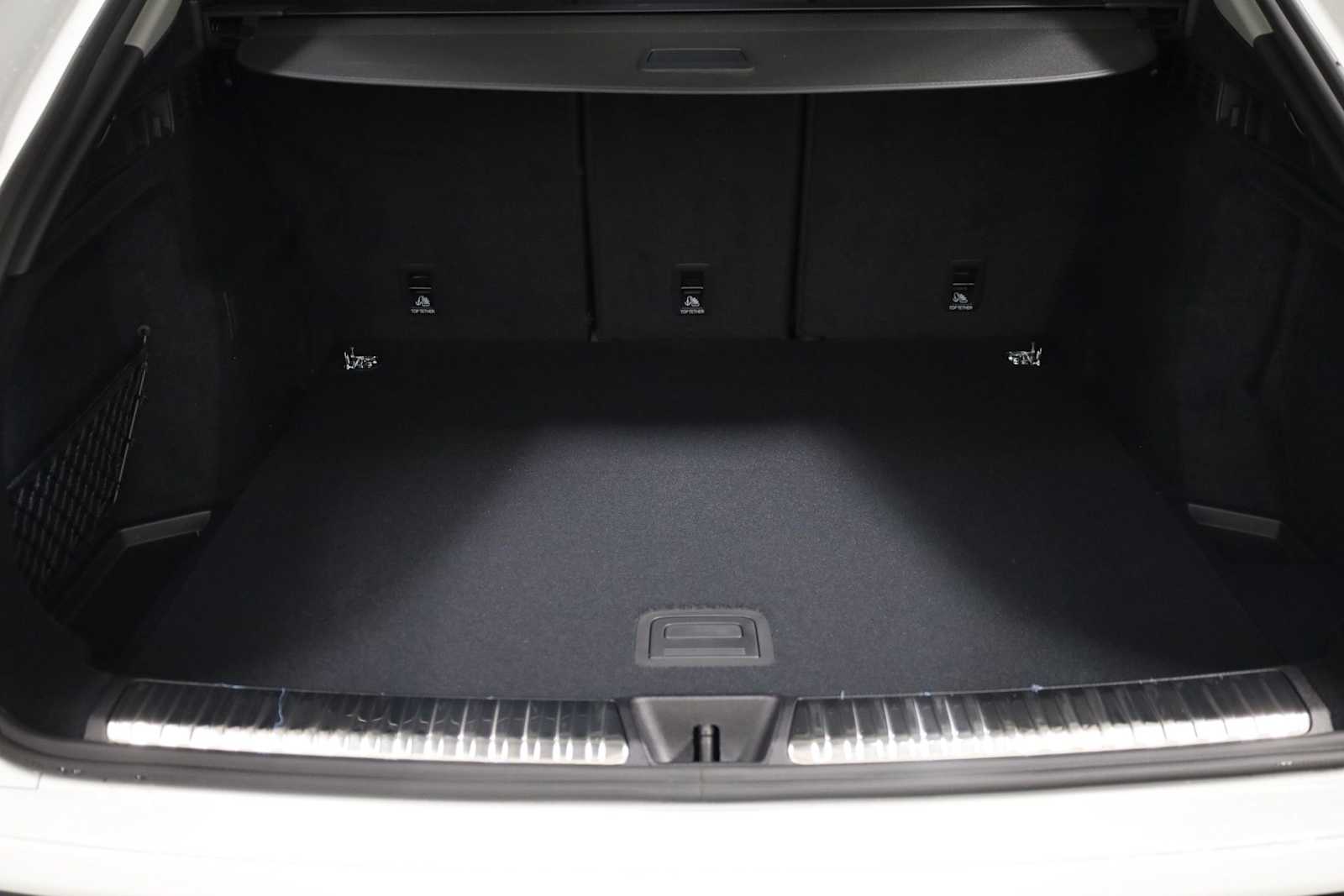 Thumbnail: 2025 Audi Q5 - 39