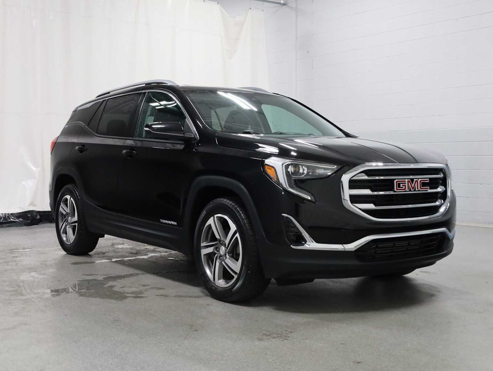 Thumbnail: 2021 GMC Terrain - 13