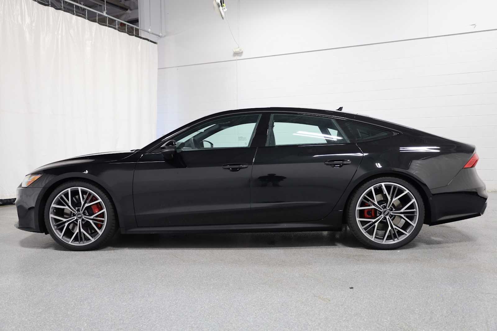 Thumbnail: 2025 Audi S7 - 5
