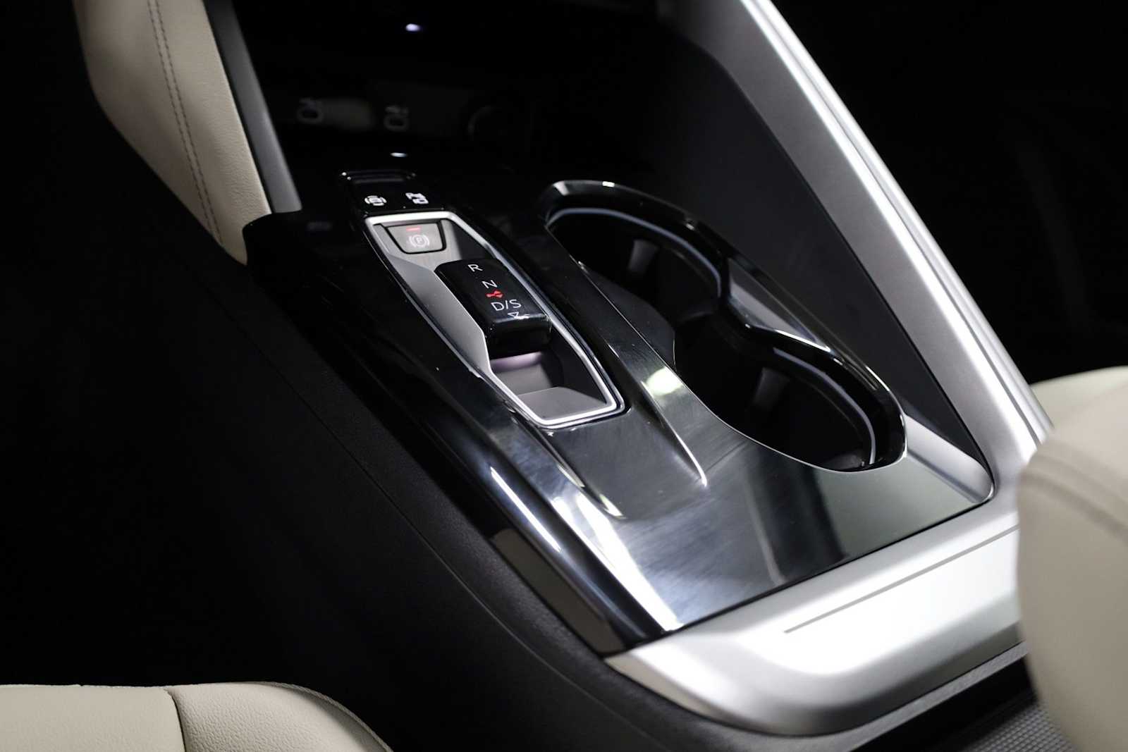 Thumbnail: 2026 Audi Q5 - 27