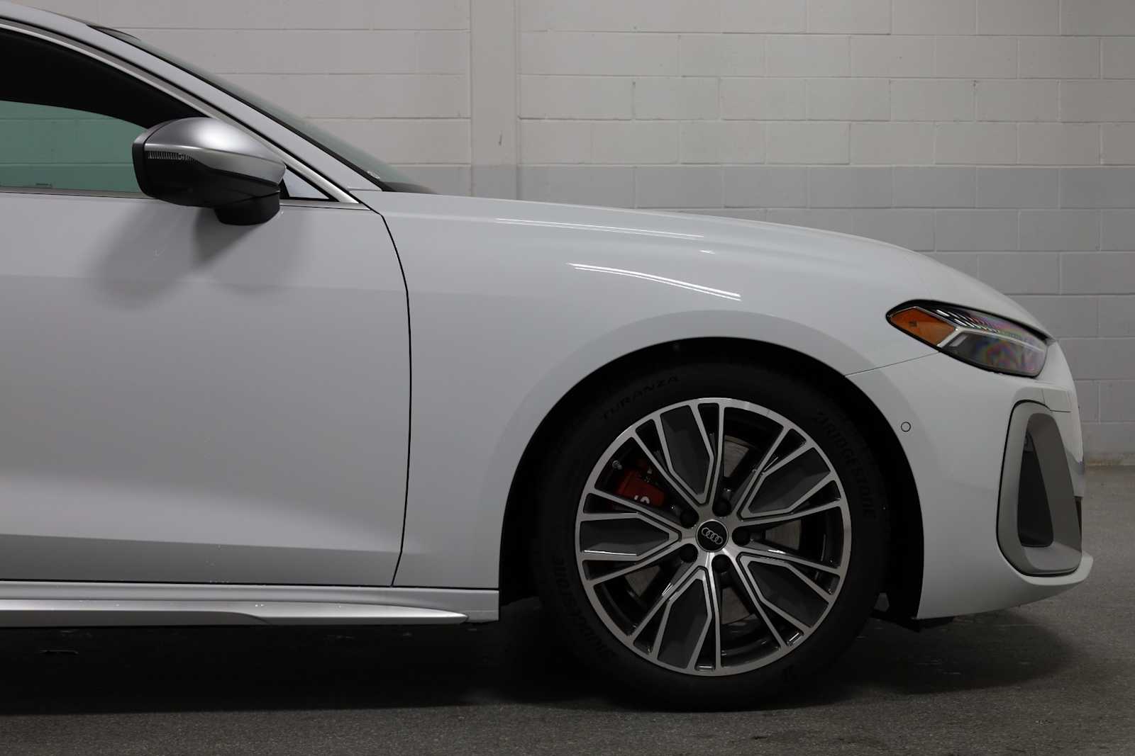 Thumbnail: 2025 Audi S5 - 11