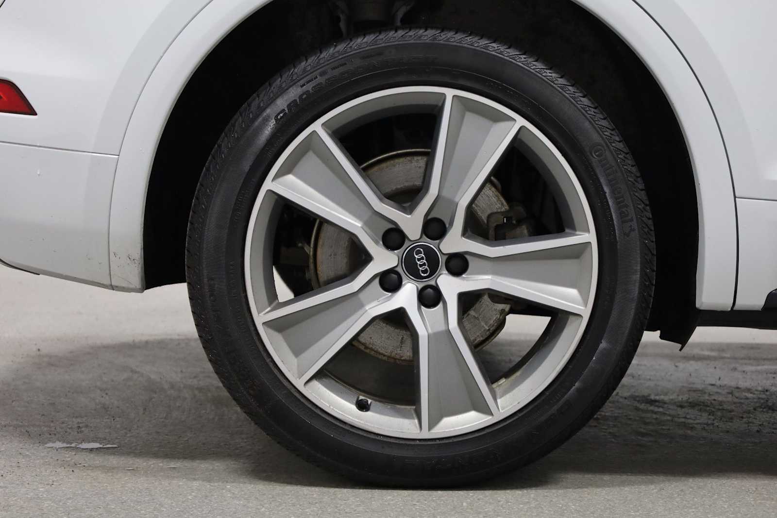 Thumbnail: 2019 Audi Q5 - 36