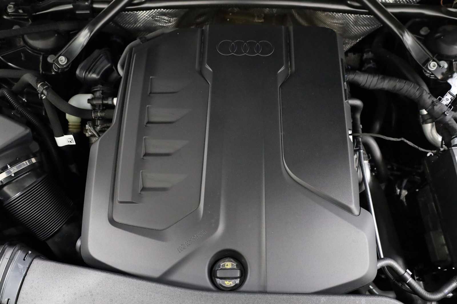 Thumbnail: 2025 Audi Q5 - 39