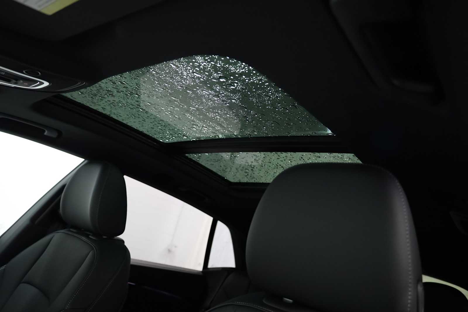 Thumbnail: 2026 Audi Q8 - 19