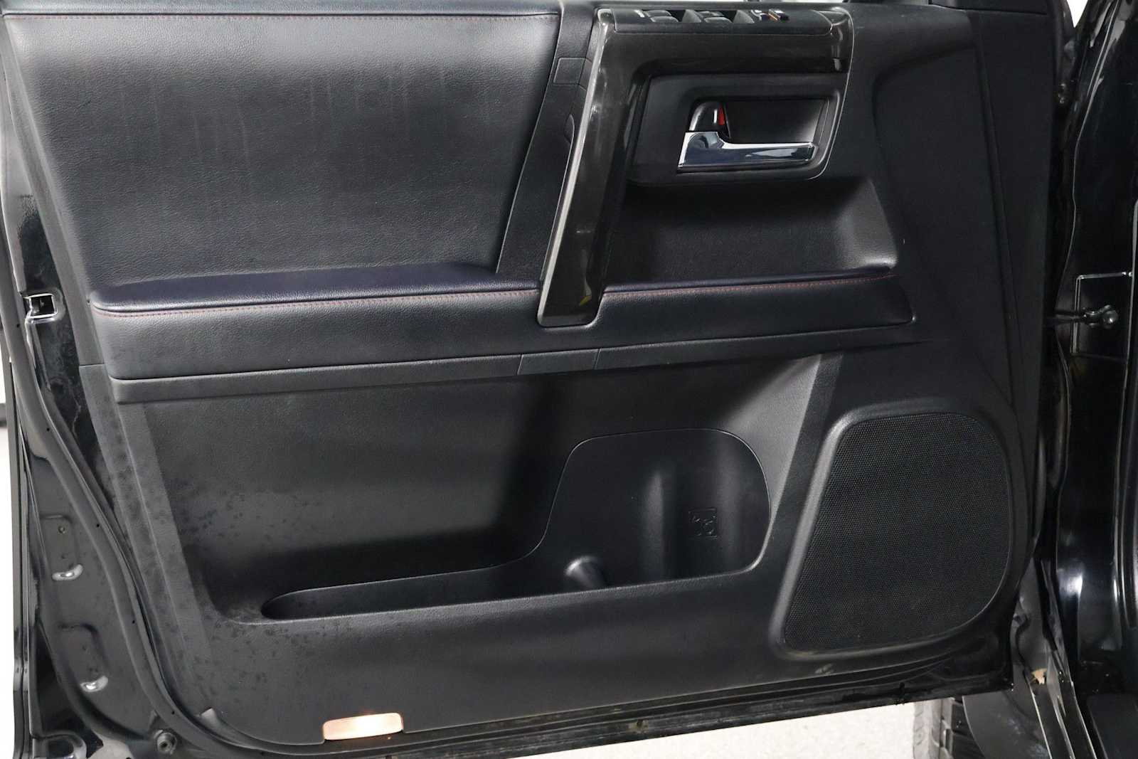 Thumbnail: 2023 Toyota 4Runner - 16