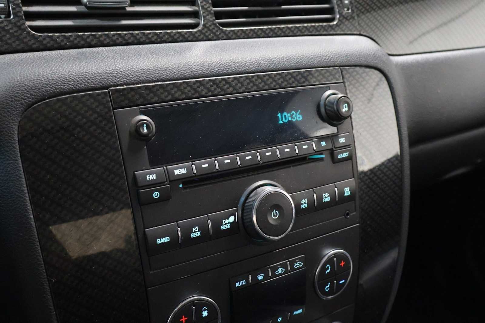 Thumbnail: 2010 GMC Sierra 1500 - 28