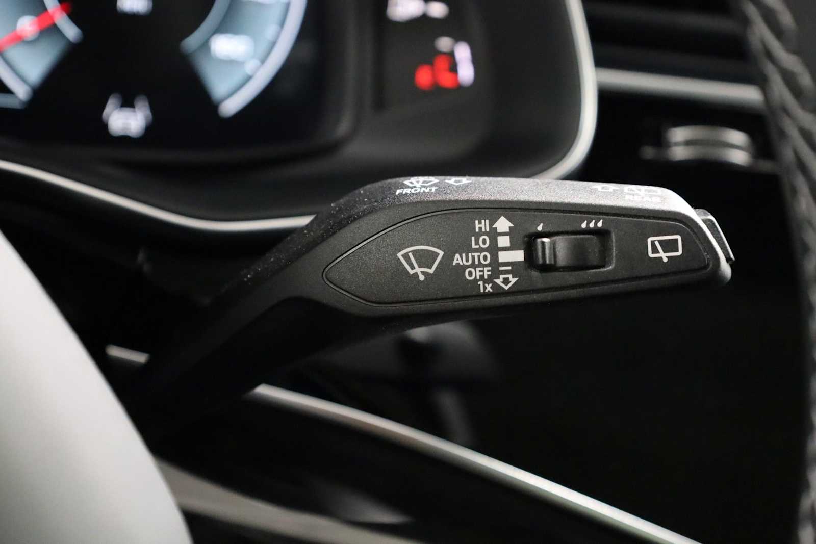 Thumbnail: 2026 Audi Q7 - 28