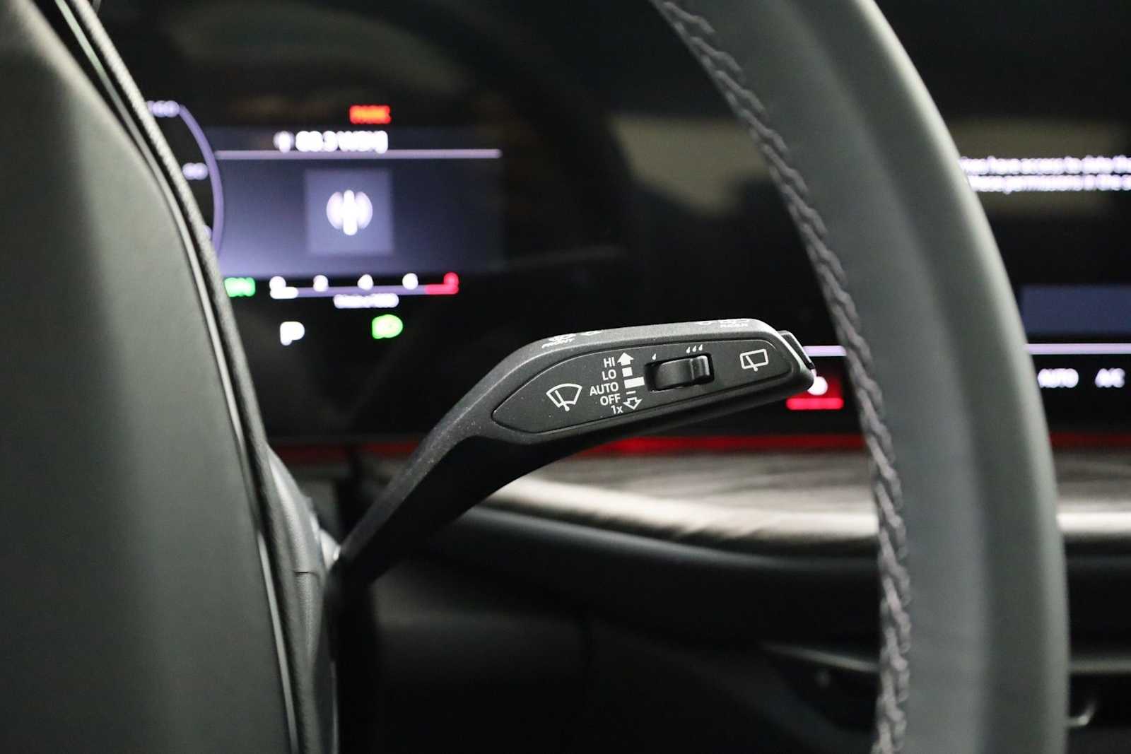 Thumbnail: 2025 Audi Q5 - 28