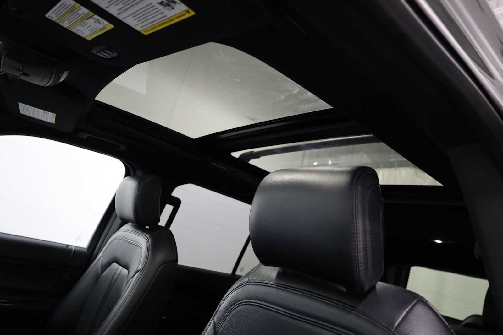 Thumbnail: 2019 Ford Expedition - 19