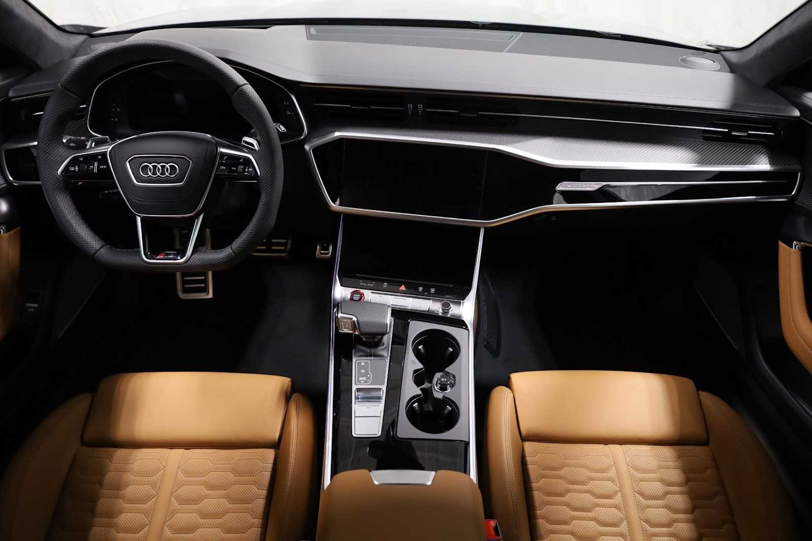 Thumbnail: 2026 Audi RS 6 - 24