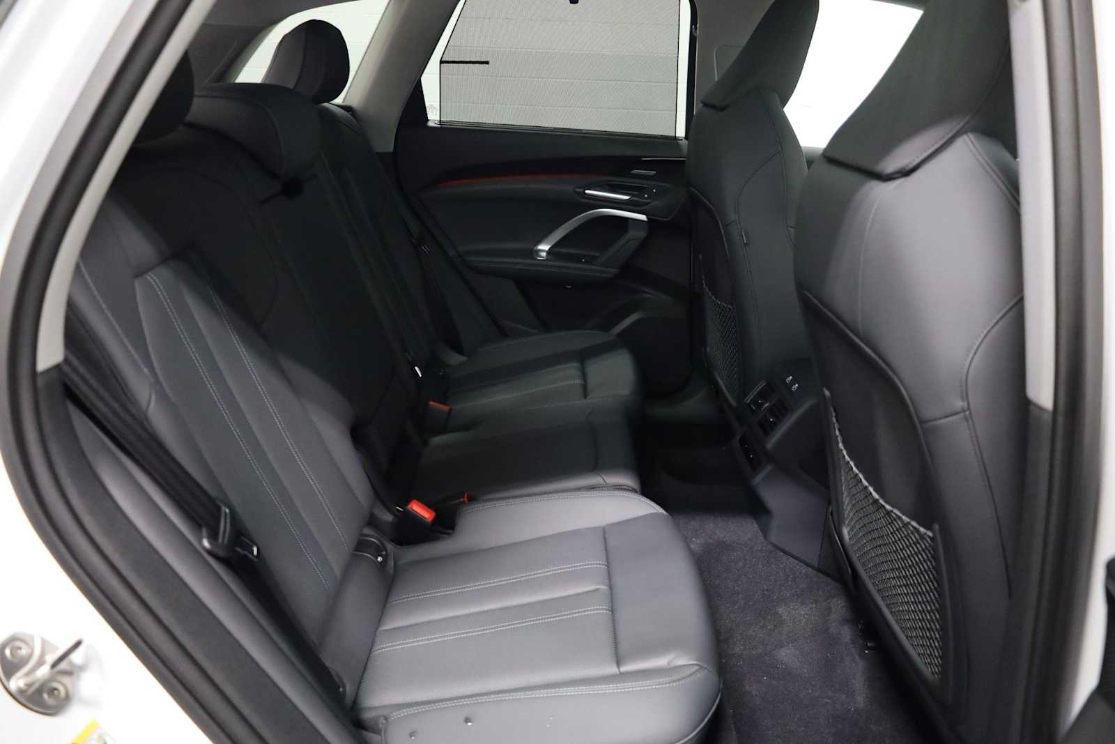 Thumbnail: 2025 Audi Q5 - 34