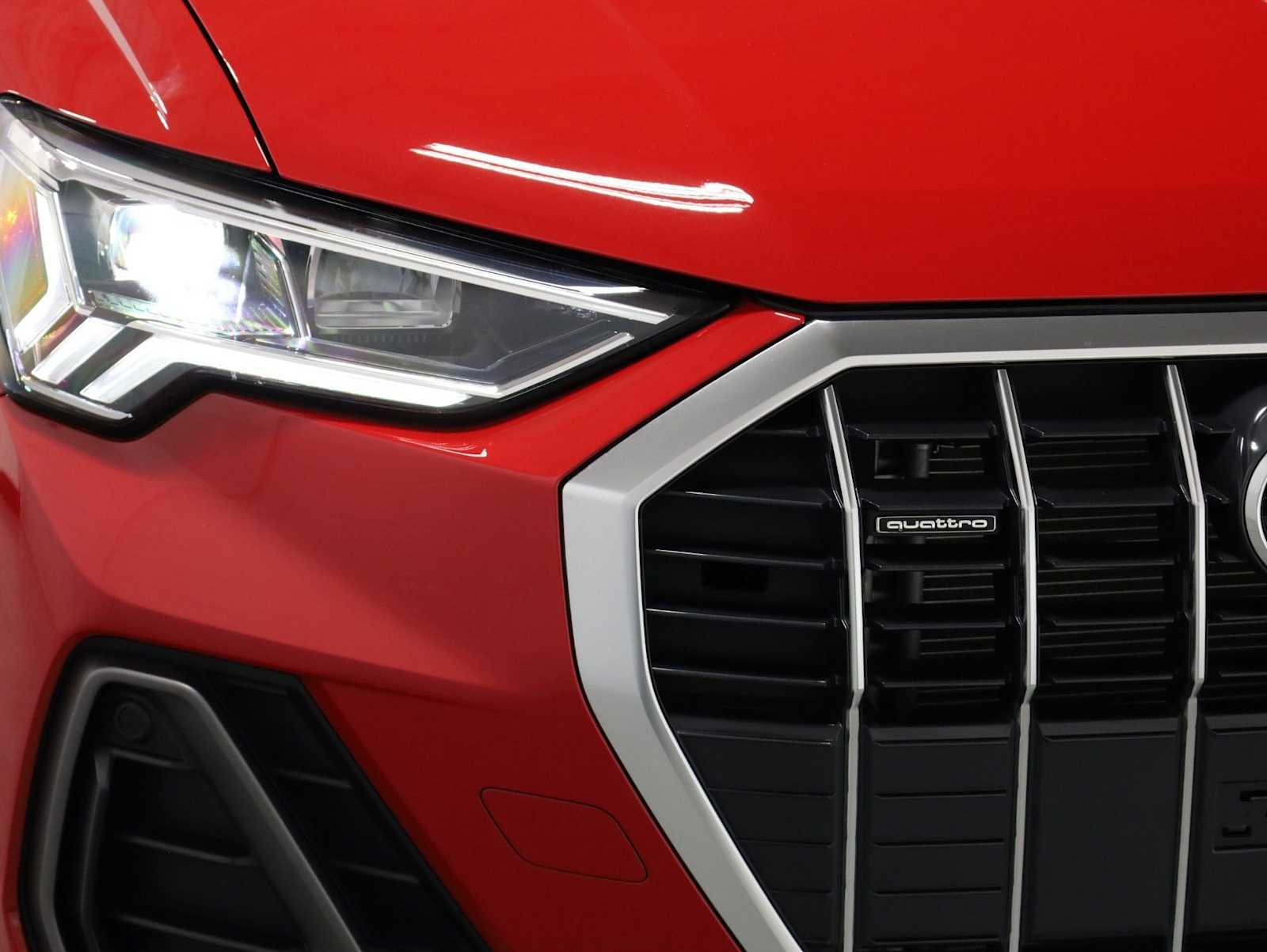 Thumbnail: 2025 Audi Q3 - 15