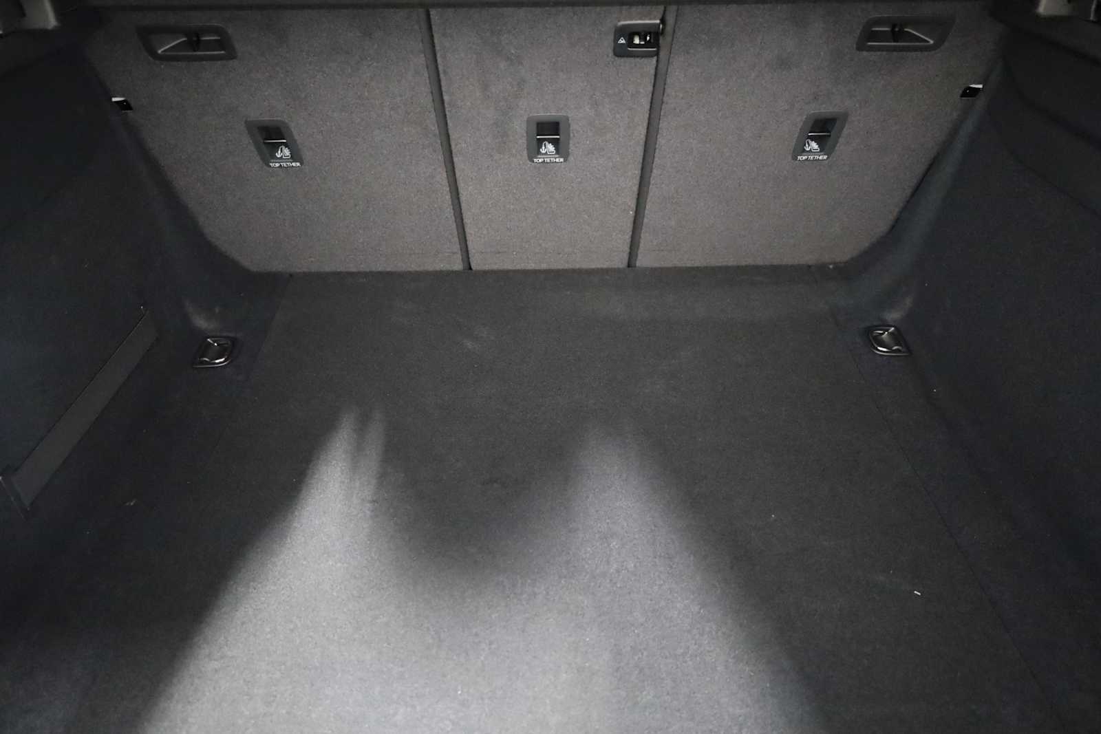 Thumbnail: 2025 Audi S5 - 37