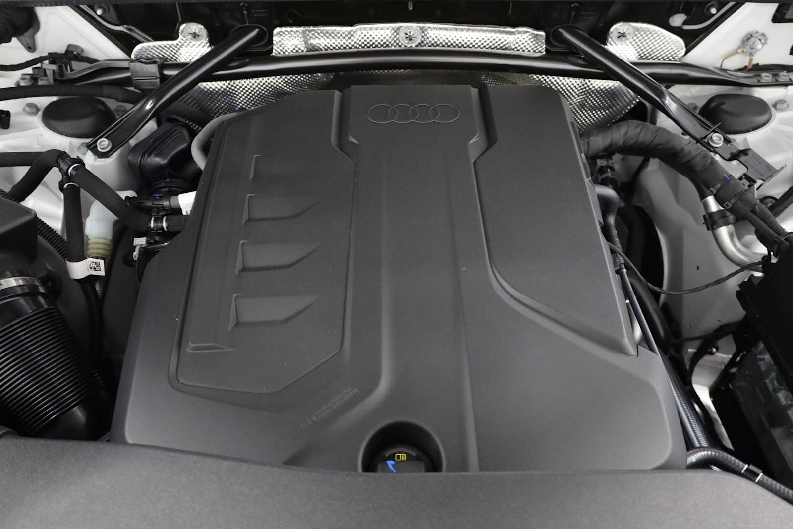 Thumbnail: 2025 Audi Q5 - 38