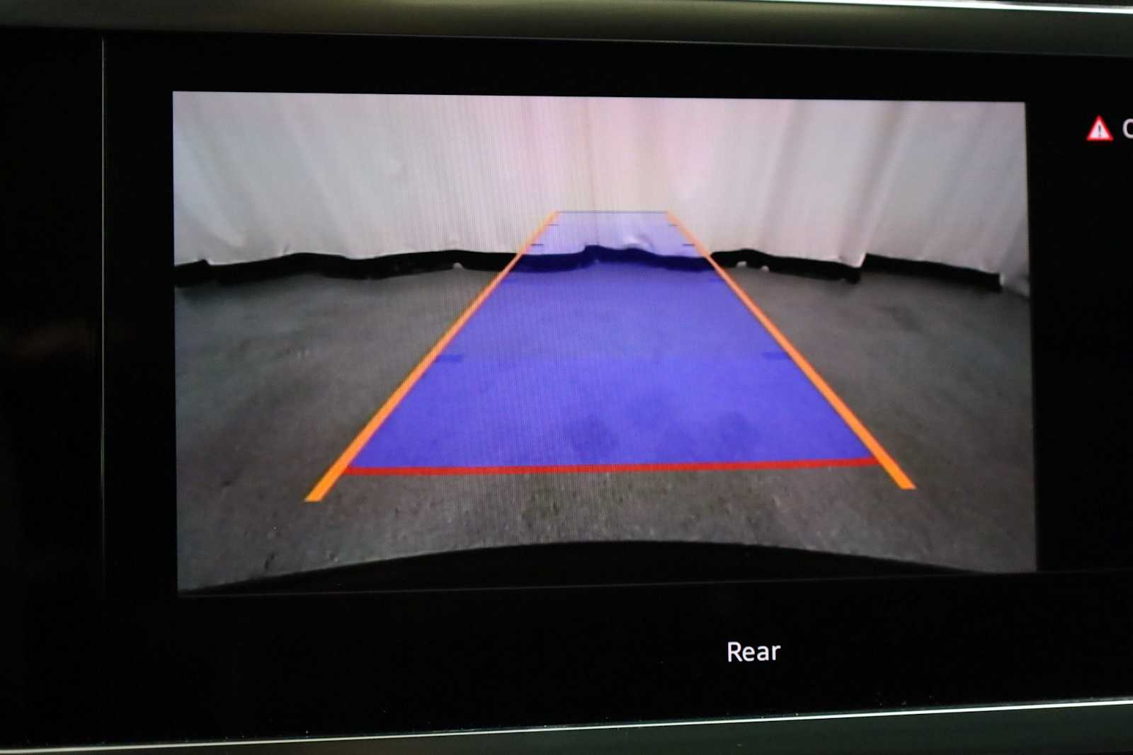 Thumbnail: 2025 Audi Q3 - 30