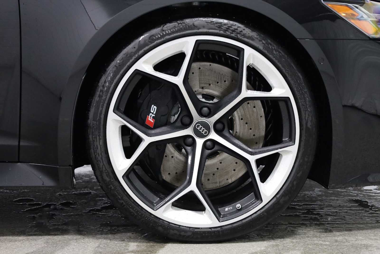 Thumbnail: 2026 Audi RS 6 - 12