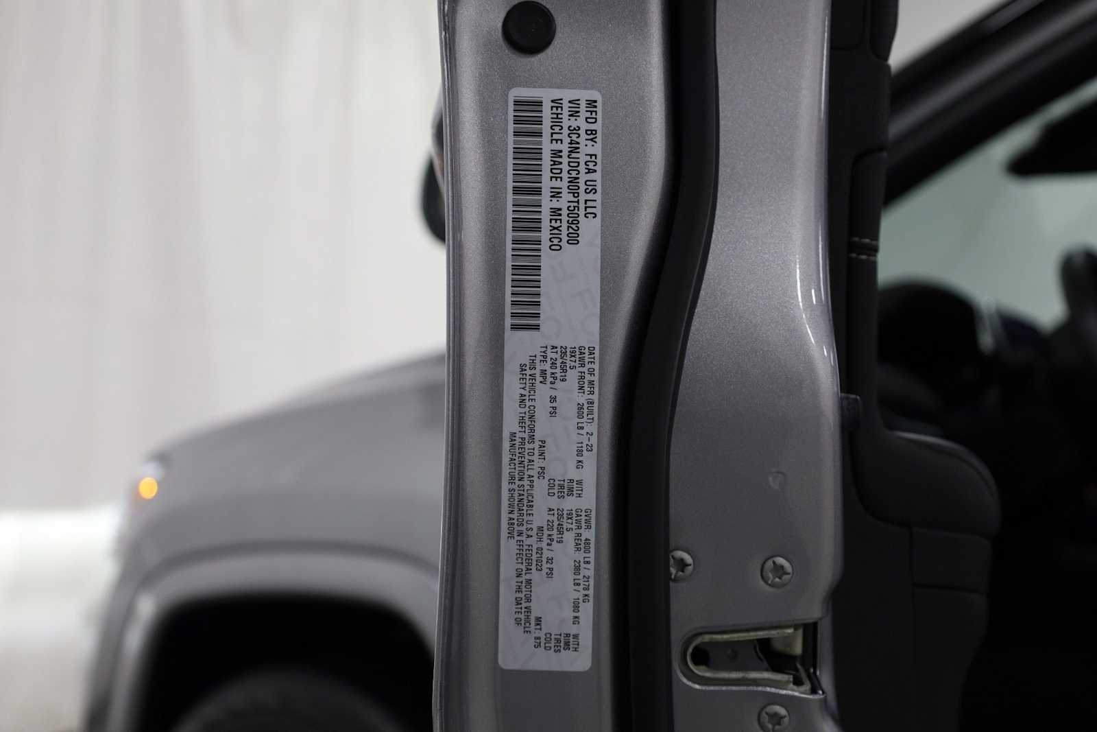 Thumbnail: 2023 Jeep Compass - 42