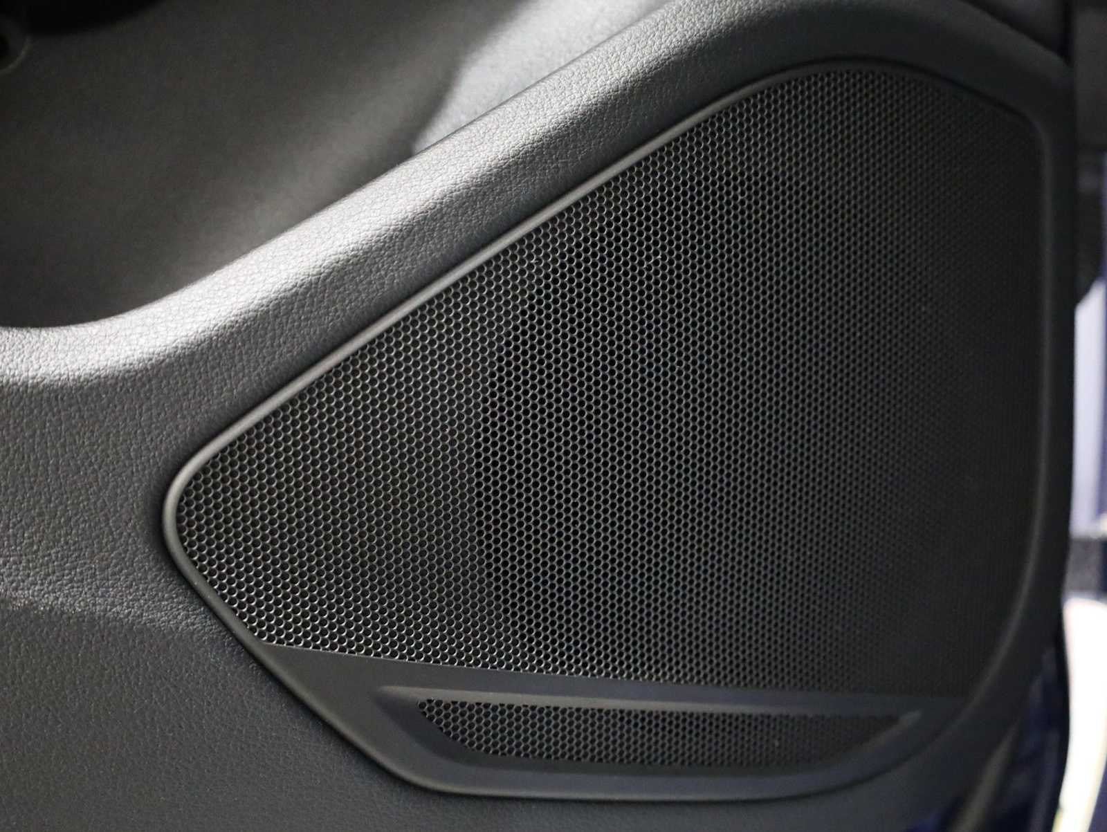 Thumbnail: 2019 Audi A4 - 17
