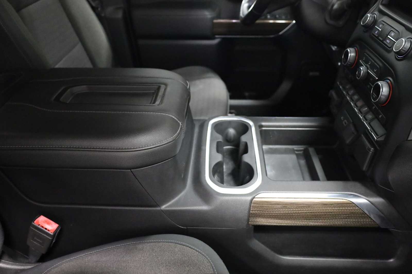 Thumbnail: 2019 Chevrolet Silverado 1500 - 20