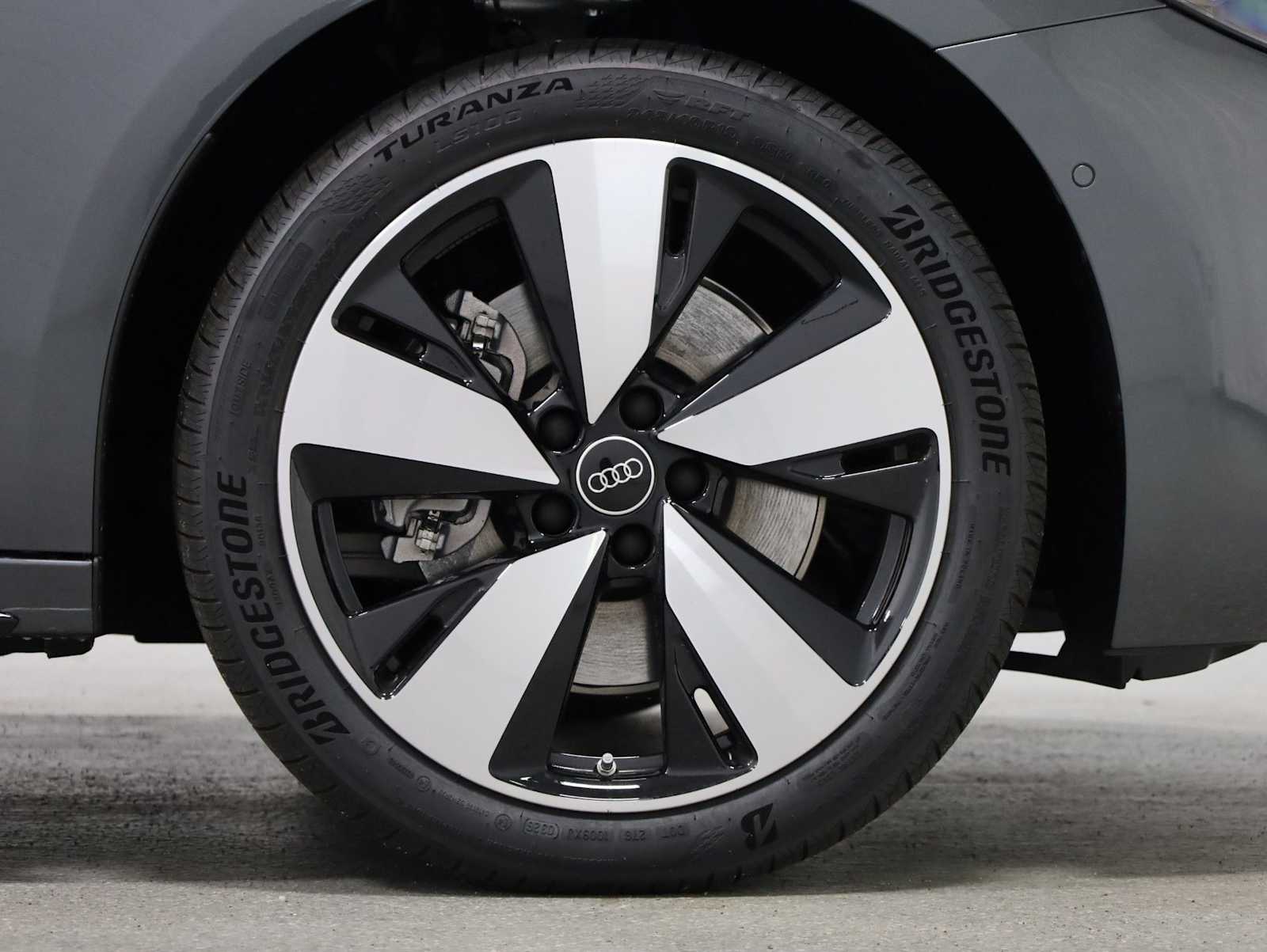 Thumbnail: 2026 Audi A5 - 12