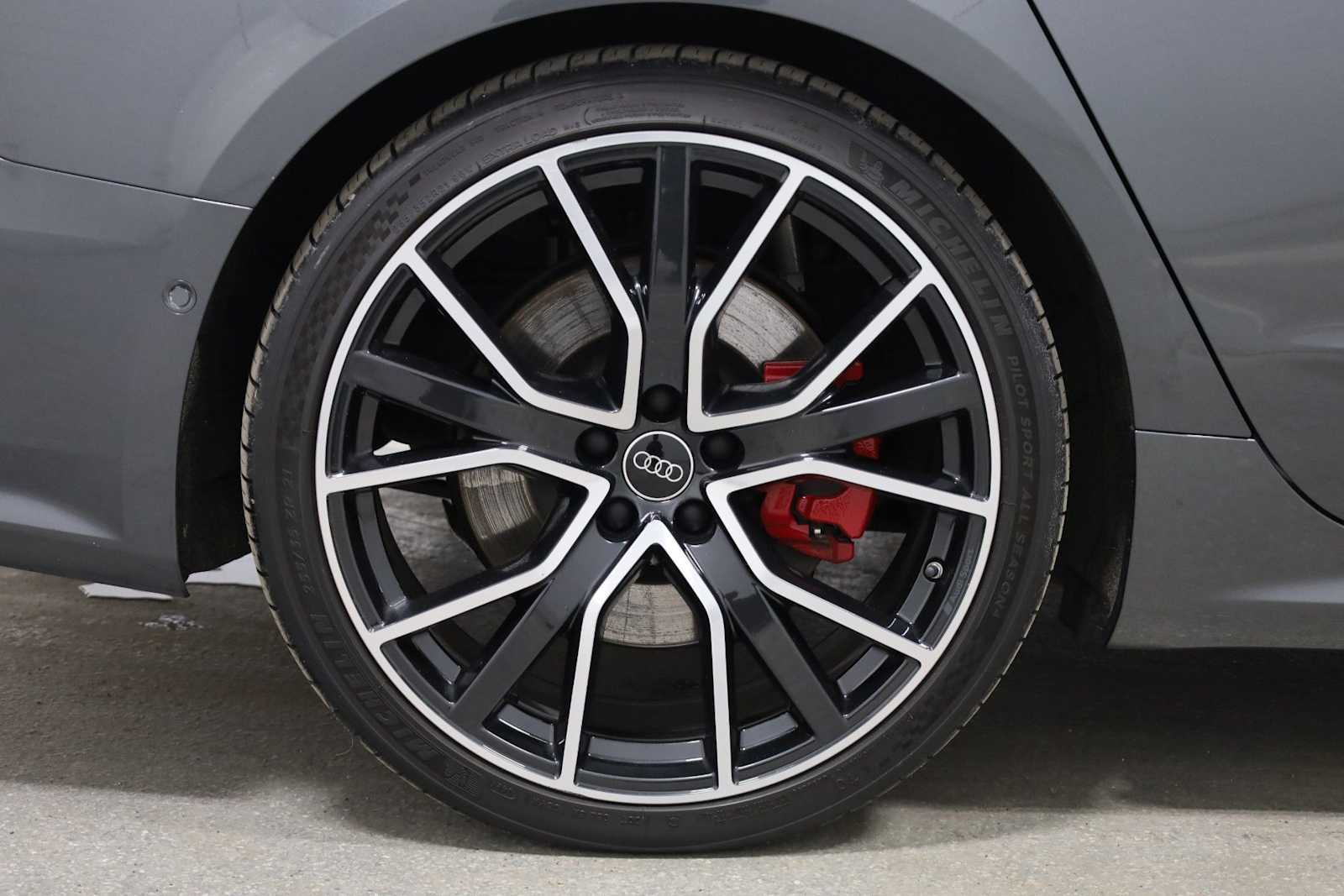 Thumbnail: 2023 Audi S7 - 36