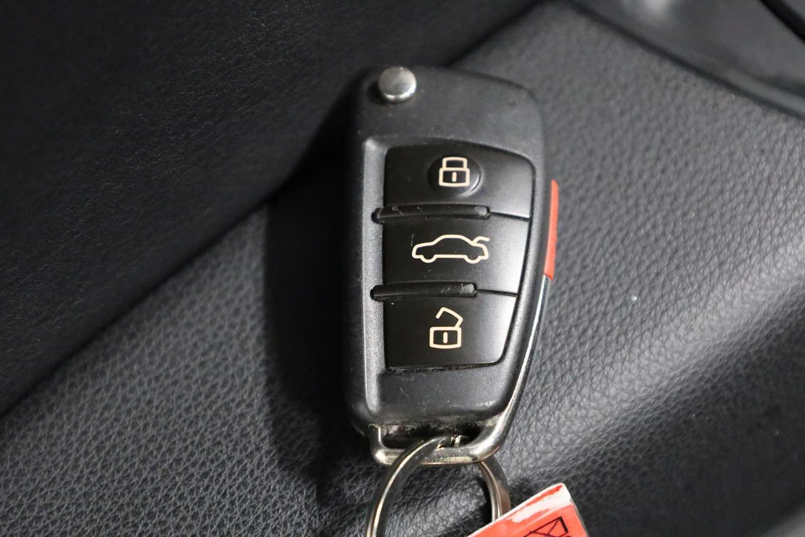 Thumbnail: 2016 Audi A3 - 40