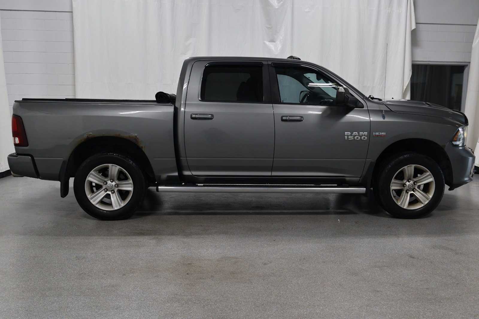 Thumbnail: 2013 RAM 1500 - 10