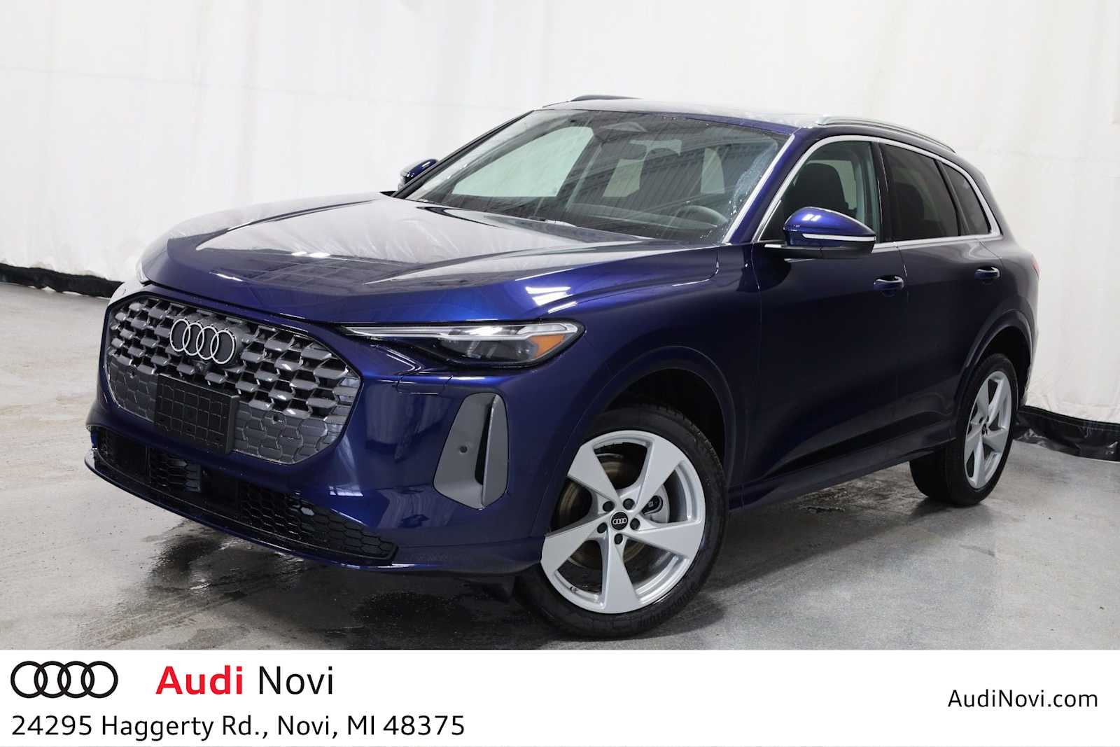 Thumbnail: 2025 Audi Q5 - 1