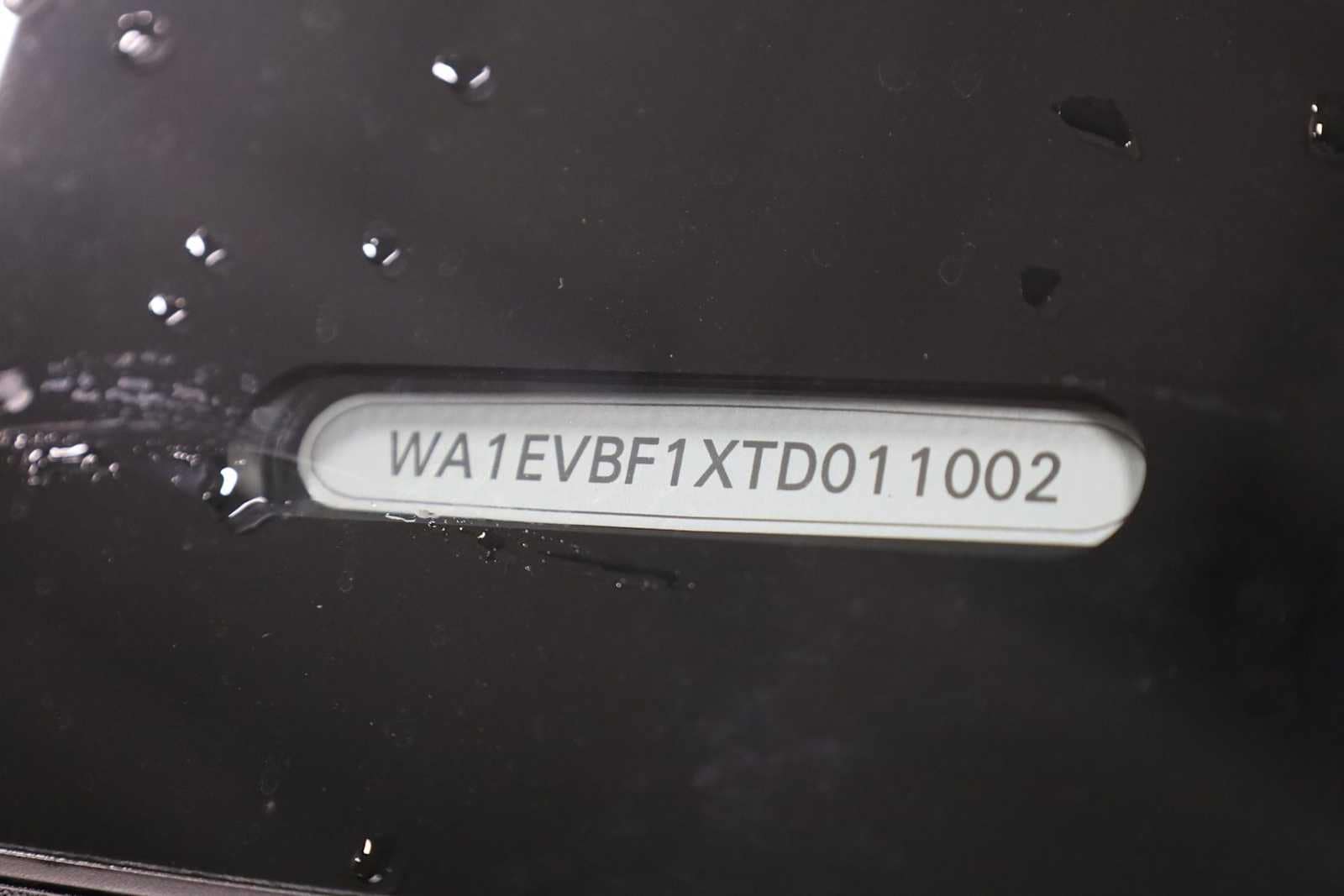 Thumbnail: 2026 Audi Q8 - 41