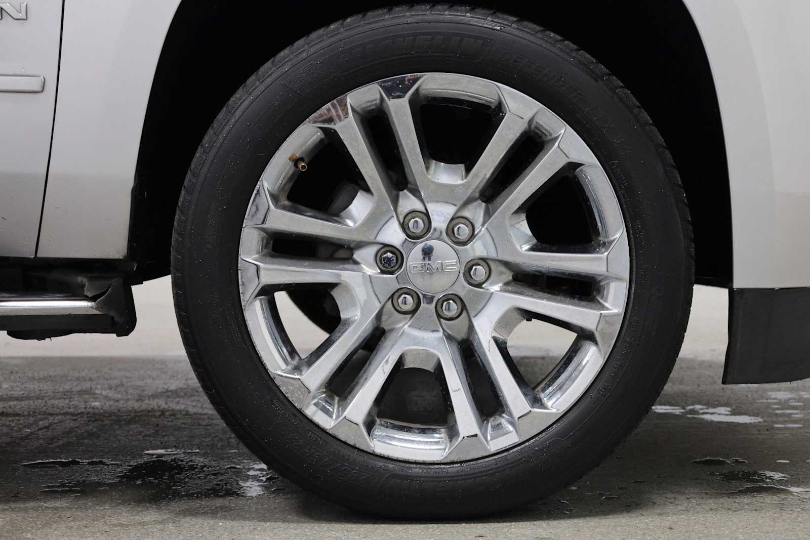 Thumbnail: 2017 GMC Yukon - 12