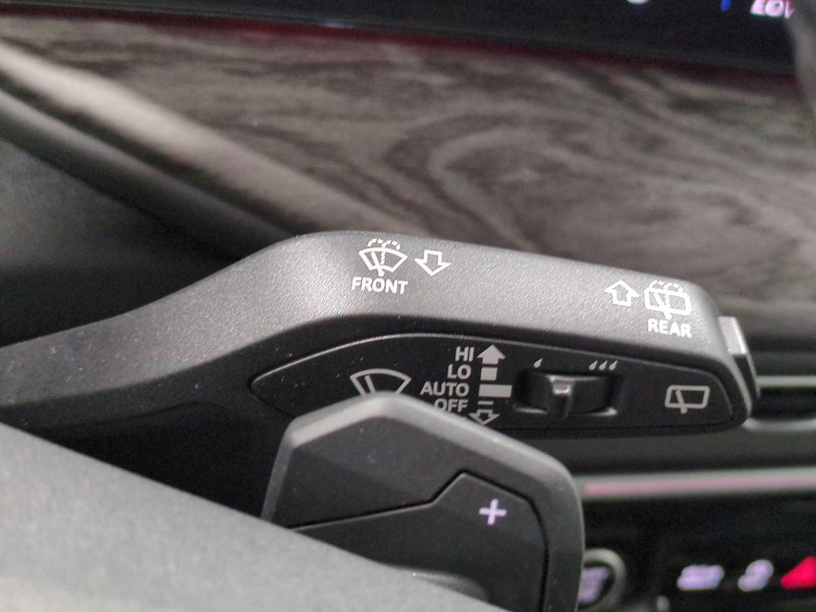 Thumbnail: 2025 Audi Q5 - 20