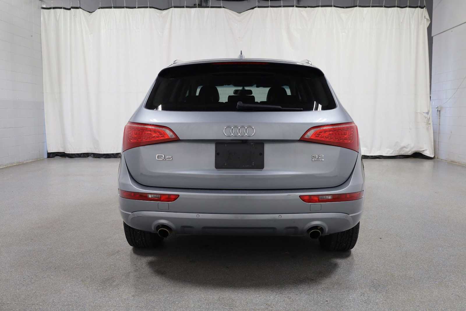 Thumbnail: 2010 Audi Q5 - 7