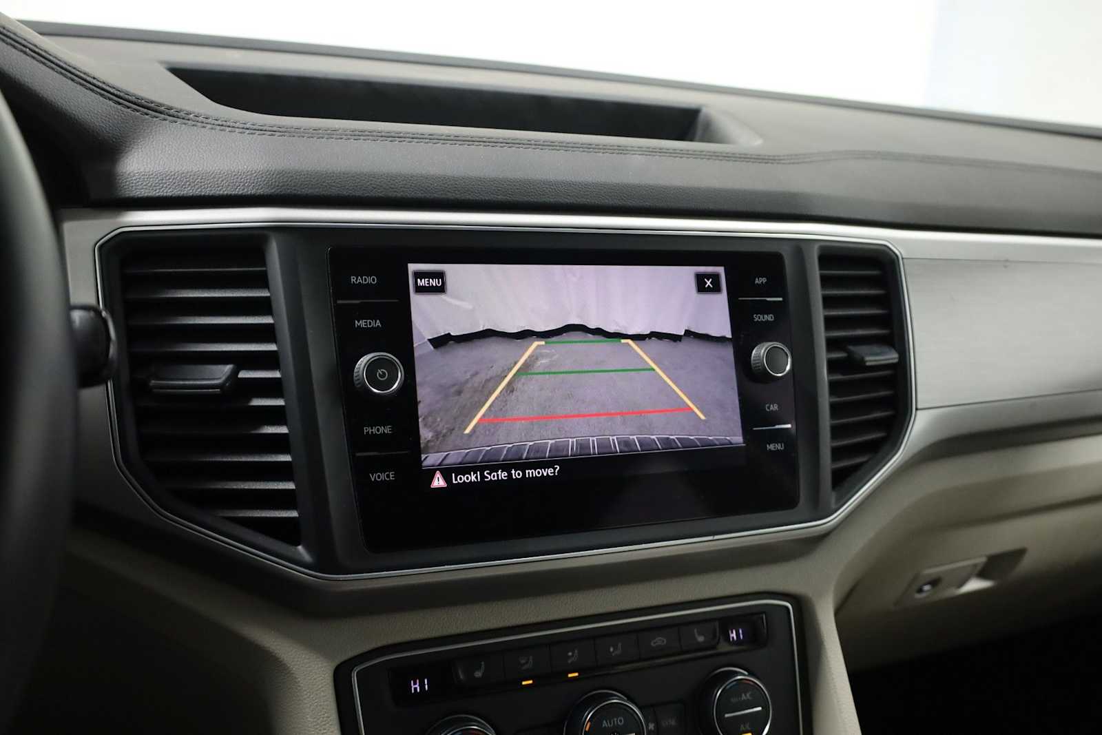 Thumbnail: 2019 Volkswagen Atlas - 30