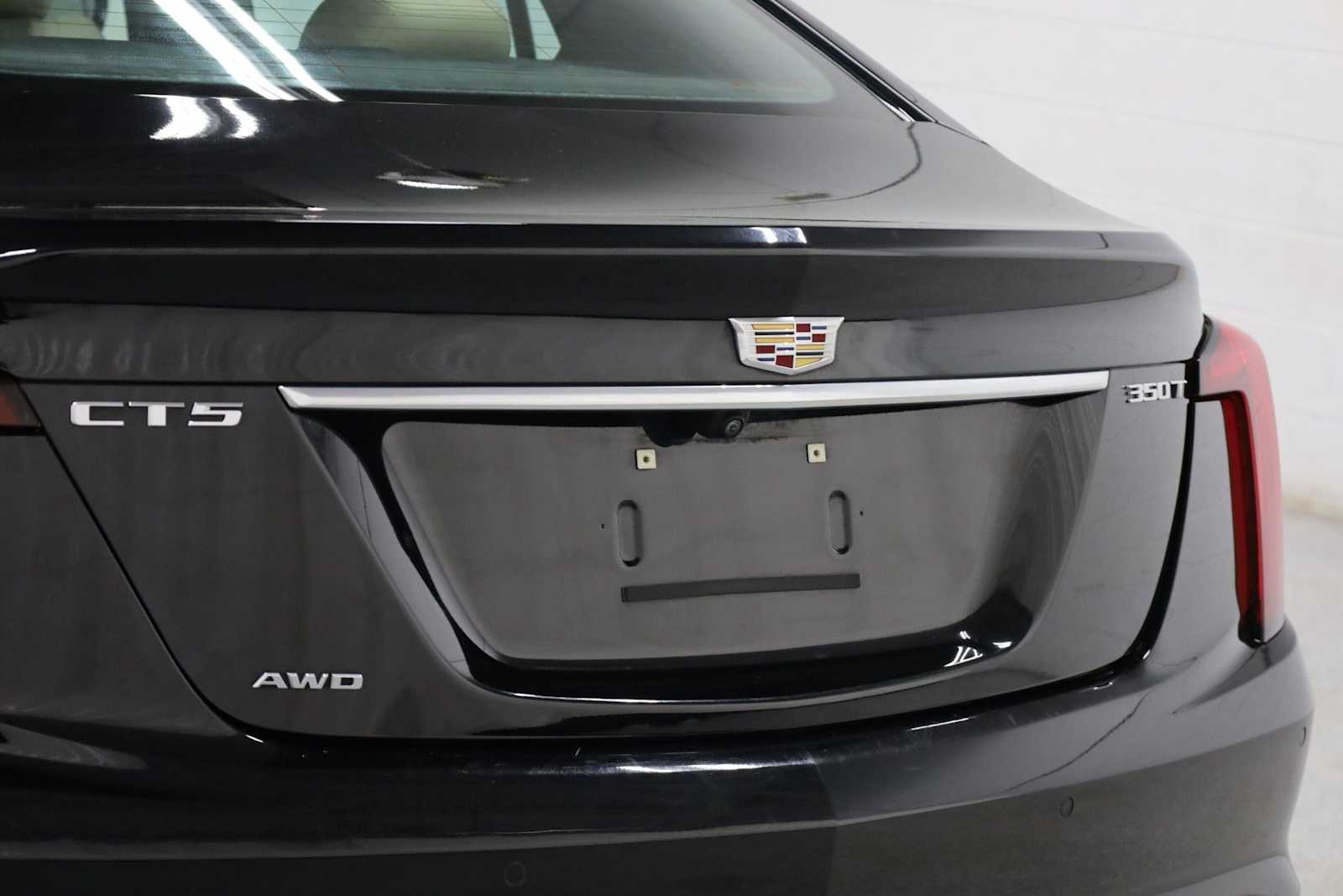 Thumbnail: 2023 Cadillac CT5 - 8