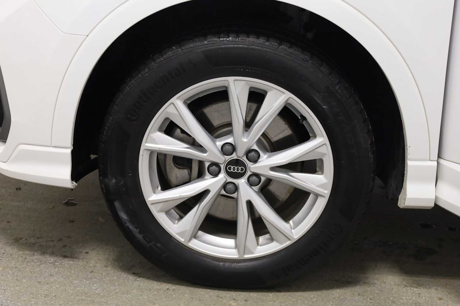 Thumbnail: 2023 Audi Q3 - 37