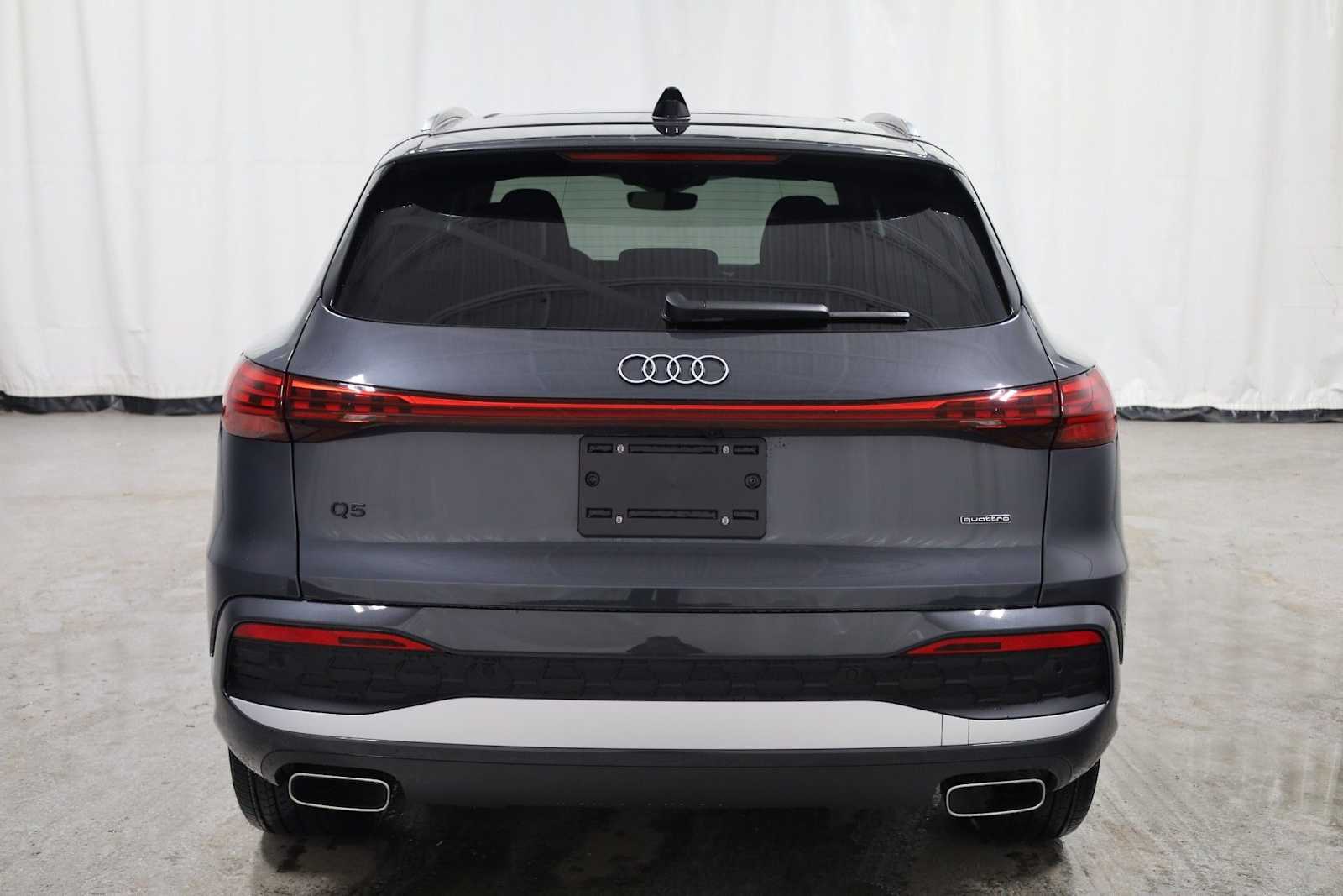 Thumbnail: 2025 Audi Q5 - 7