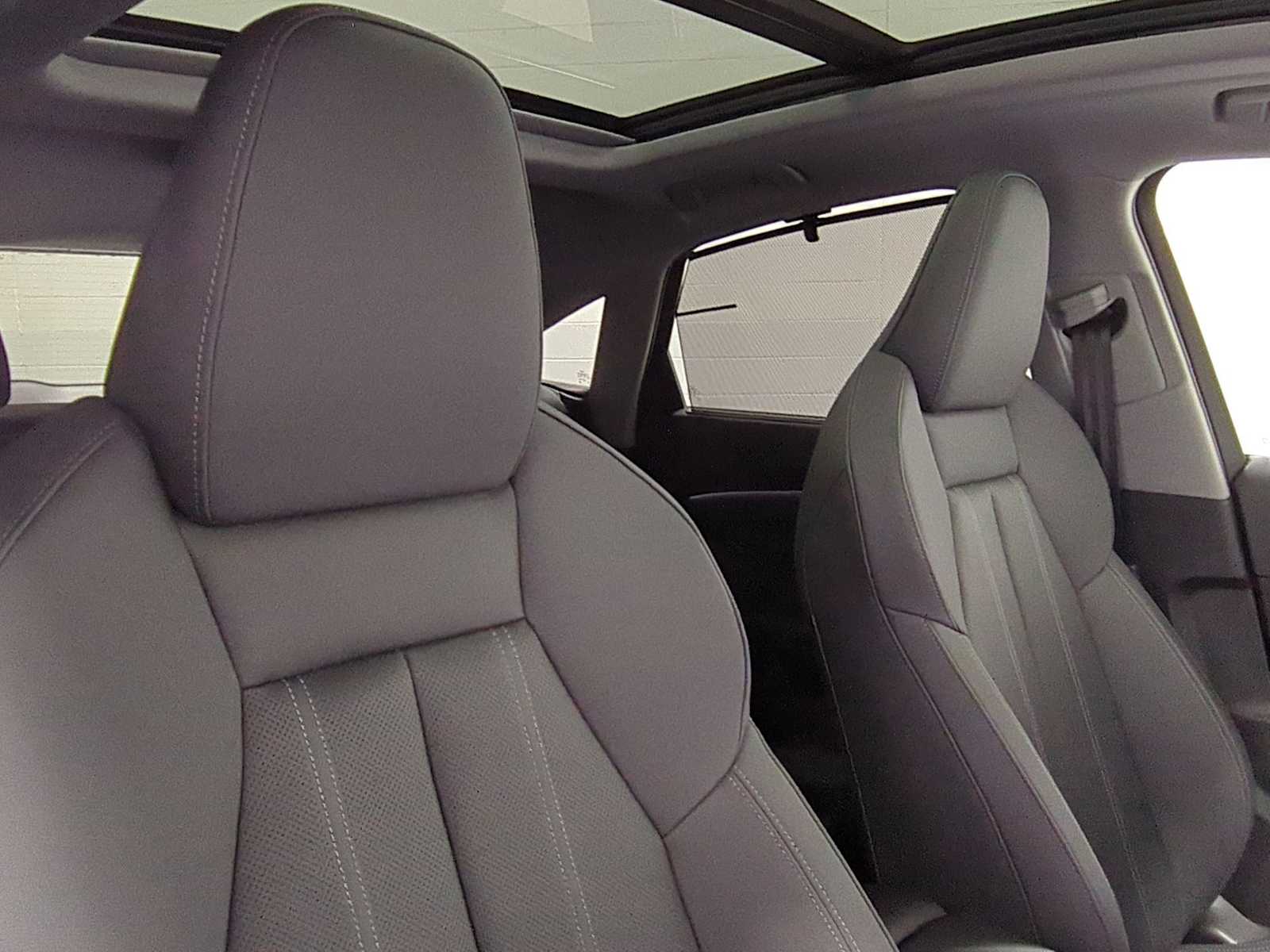 Thumbnail: 2026 Audi Q5 - 21