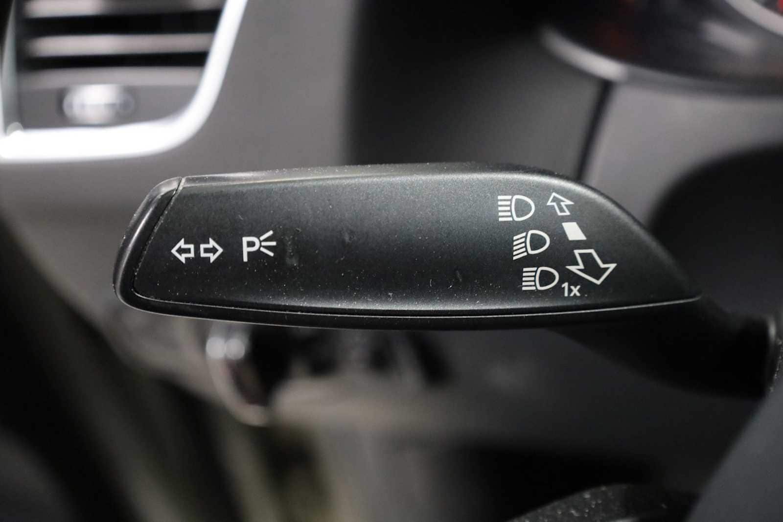 Thumbnail: 2014 Audi Q5 - 29