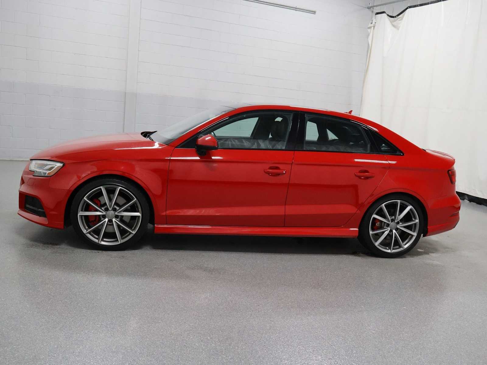 Thumbnail: 2018 Audi S3 - 2