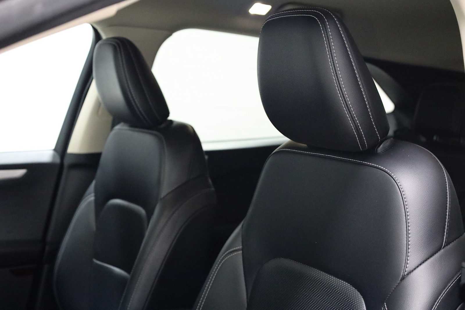 Thumbnail: 2020 Ford Escape - 18