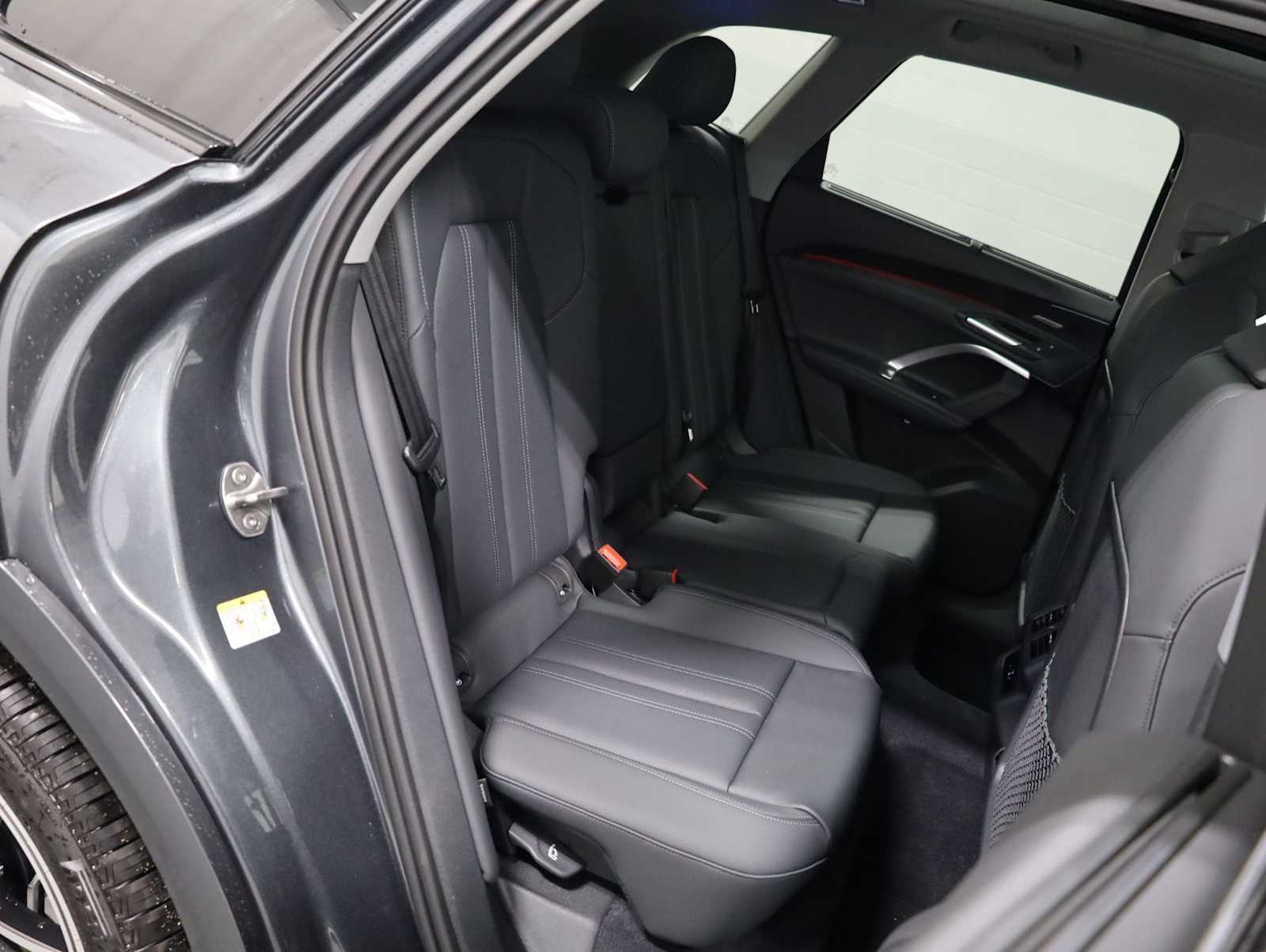 Thumbnail: 2026 Audi Q5 - 34