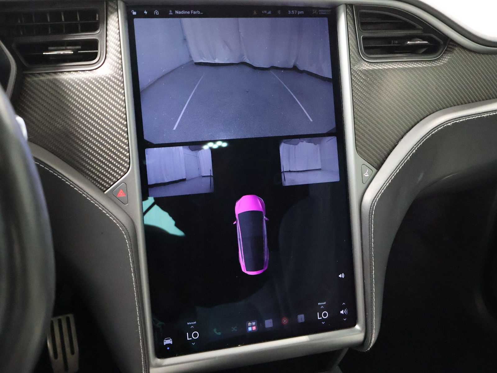 Thumbnail: 2021 Tesla Model X - 28
