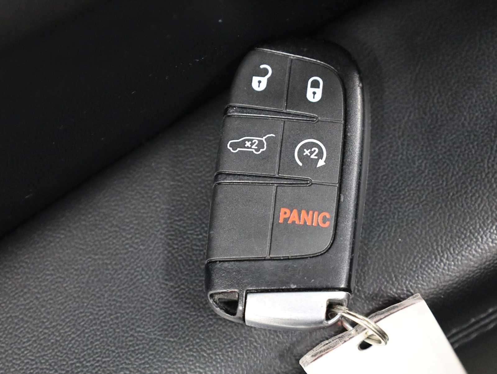 Thumbnail: 2019 Jeep Grand Cherokee - 41