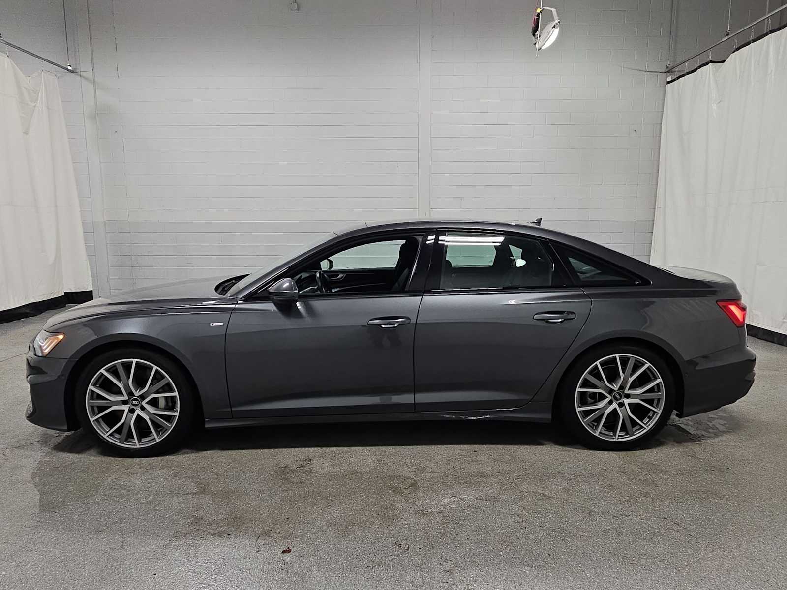 Thumbnail: 2022 Audi A6 - 3