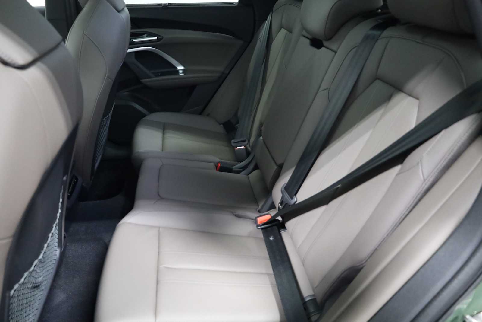 Thumbnail: 2025 Audi Q5 - 33