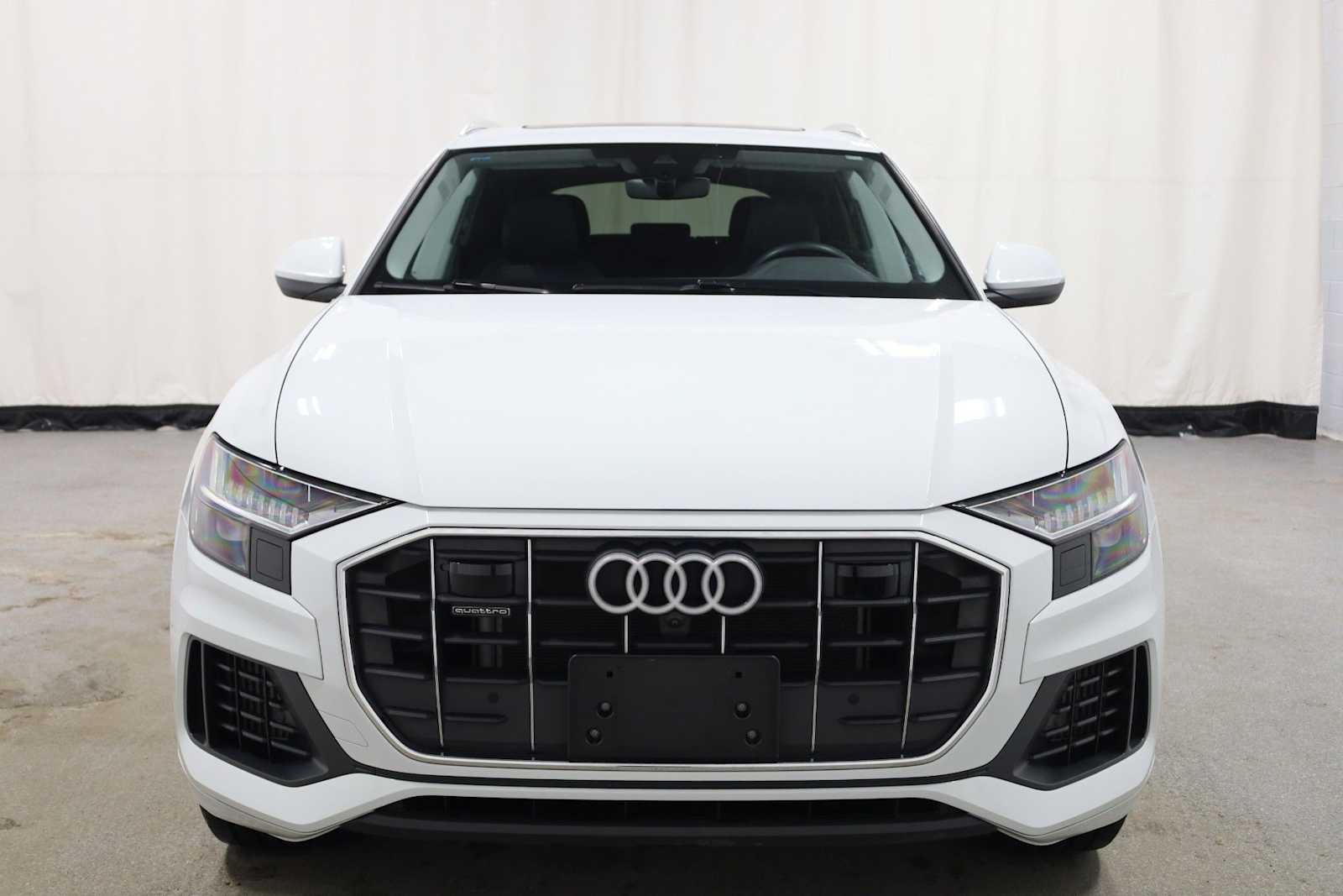 Thumbnail: 2023 Audi Q8 - 14