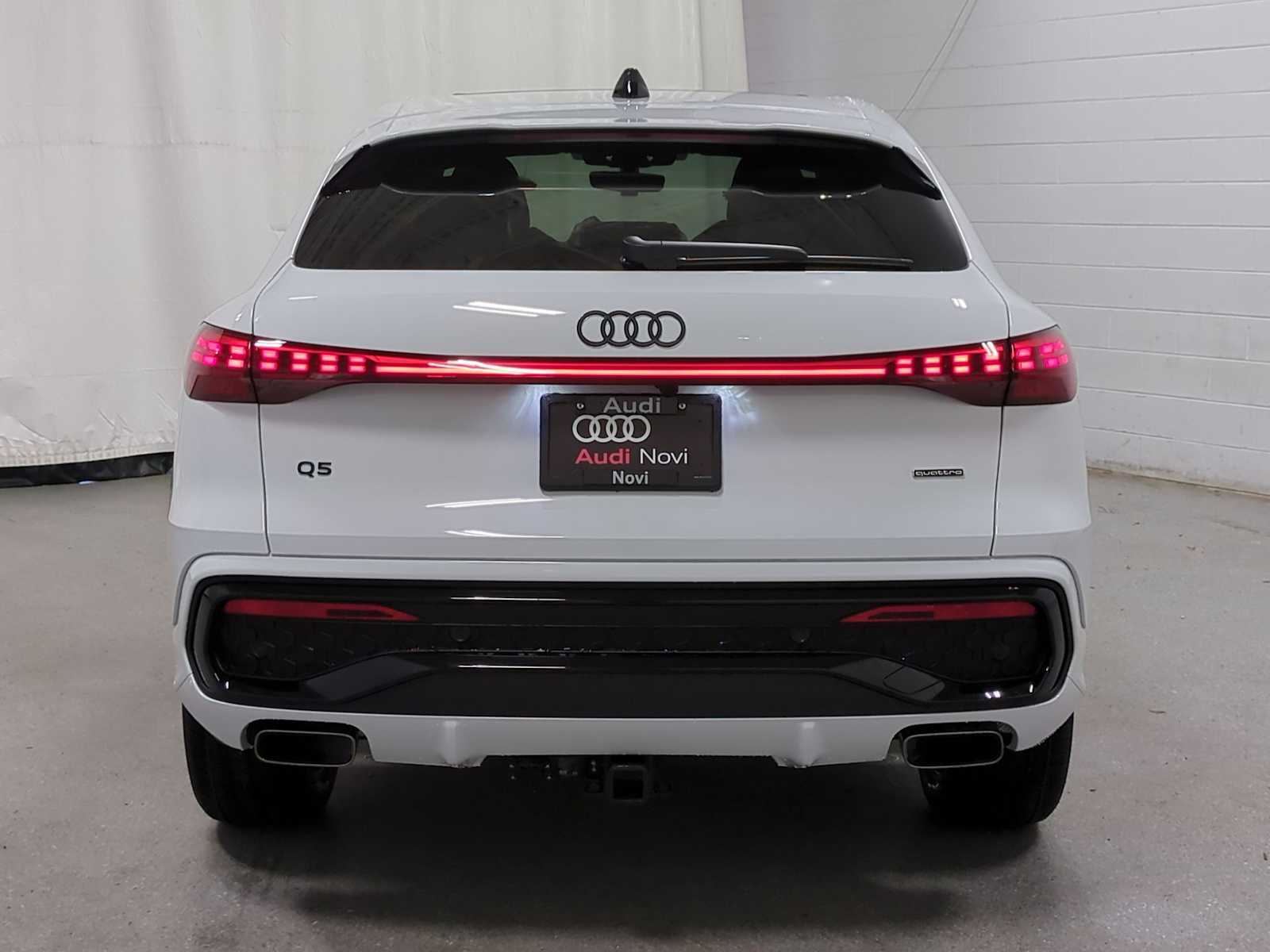 Thumbnail: 2026 Audi Q5 - 7