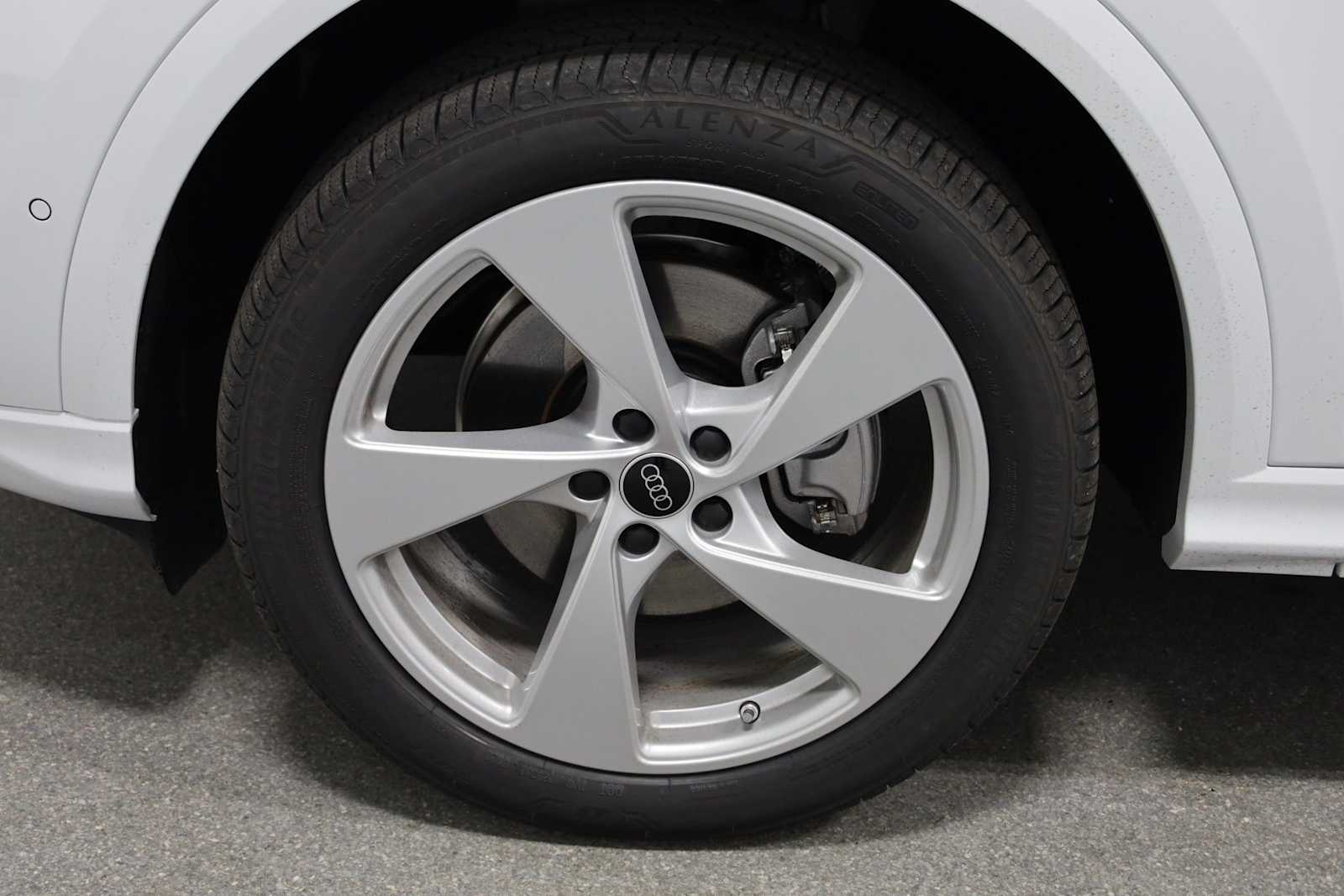 Thumbnail: 2025 Audi Q5 - 38