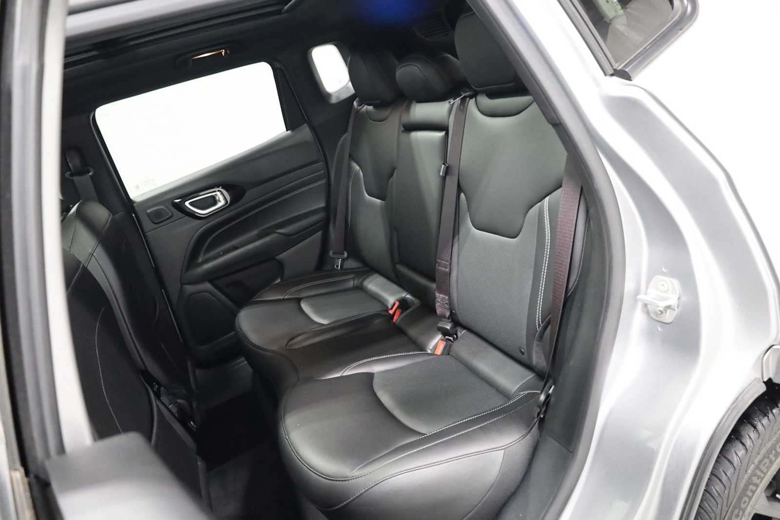 Thumbnail: 2023 Jeep Compass - 34