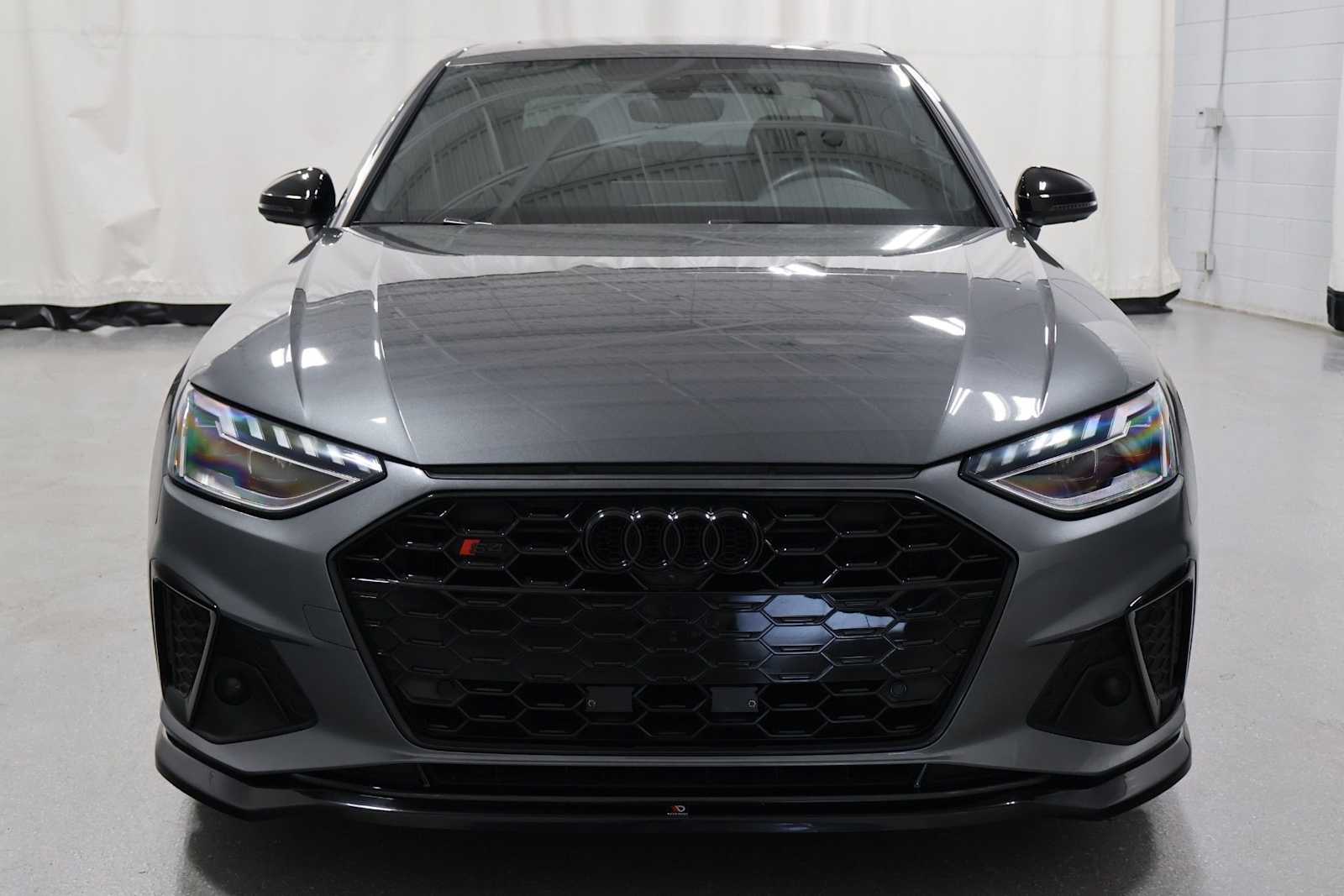 Thumbnail: 2023 Audi S4 - 14